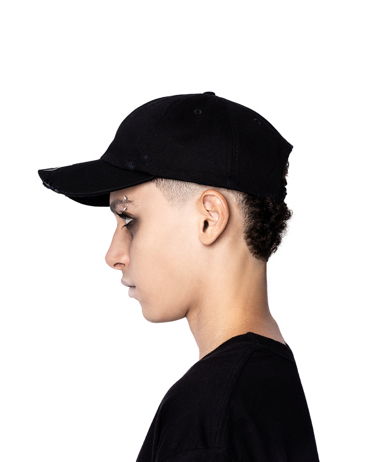 DISRUPTIVE CAP